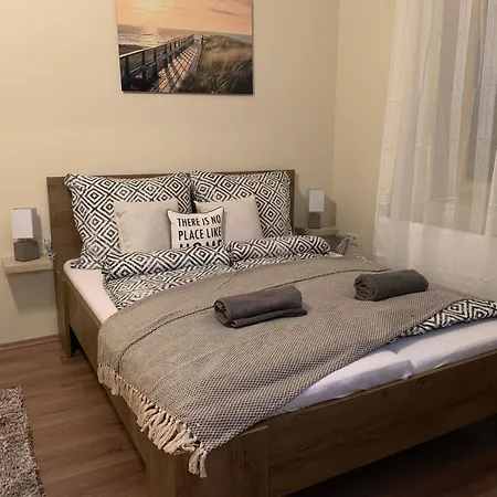 Exclusive - Downtown Apartmán *